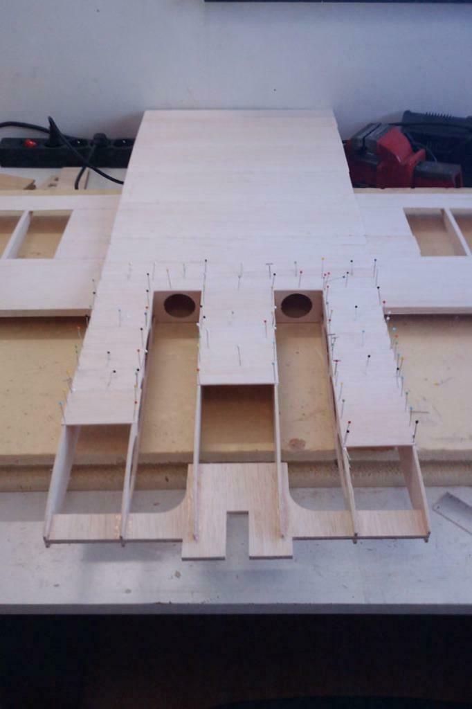 RC vliegtuig "vliegend kruis" - bouw van kit - vliegklaar, Ophalen, Zo goed als nieuw, Elektro