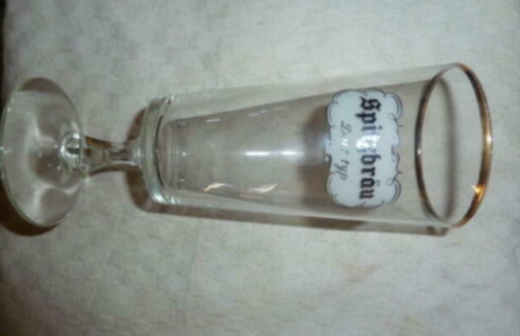 #C bier glas SPITZBRÄU DORT TYP Brouwerij Breda - Leuven, Ophalen of Verzenden, Gebruikt, Bierglas