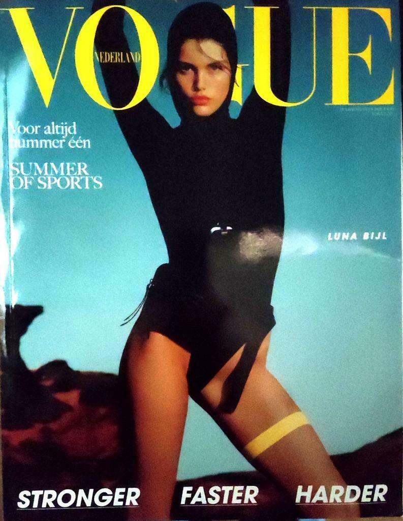 VOGUE zomer 2021, Ophalen of Verzenden, Zo goed als nieuw