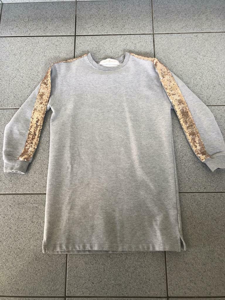 Grijs sweater kleedje van Lewis en Melly. Leeftijd 11-12, Robe ou Jupe, Enlèvement ou Envoi, Comme neuf, Lewis en Melly