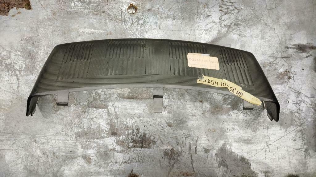 divers plastiques chassis  tracteur tondeuse, Enlèvement, Comme neuf, Bricolage