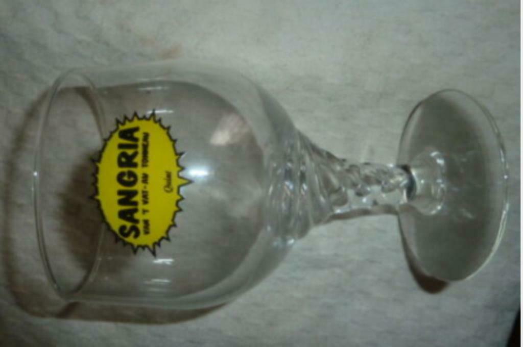#A glas QUINT SANGRIA ' Van 't vat - au tonneau ', Collections, Enlèvement ou Envoi, Neuf, Autres types