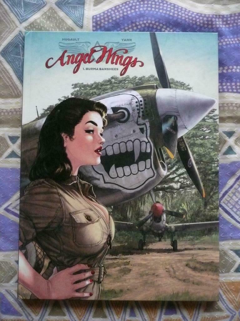 ANGEL WINGS 1 "BURMA BANSHEES" - HARDCOVER IN NIEUWSTAAT, Livres, BD, Neuf, Enlèvement ou Envoi, Une BD, Hugault & Yann