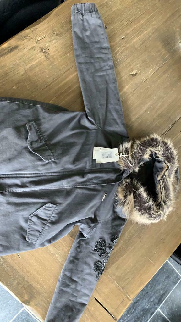 Belle parka de chez Twinset taille 140, Enlèvement ou Envoi, Comme neuf, Twin-Set, Fille
