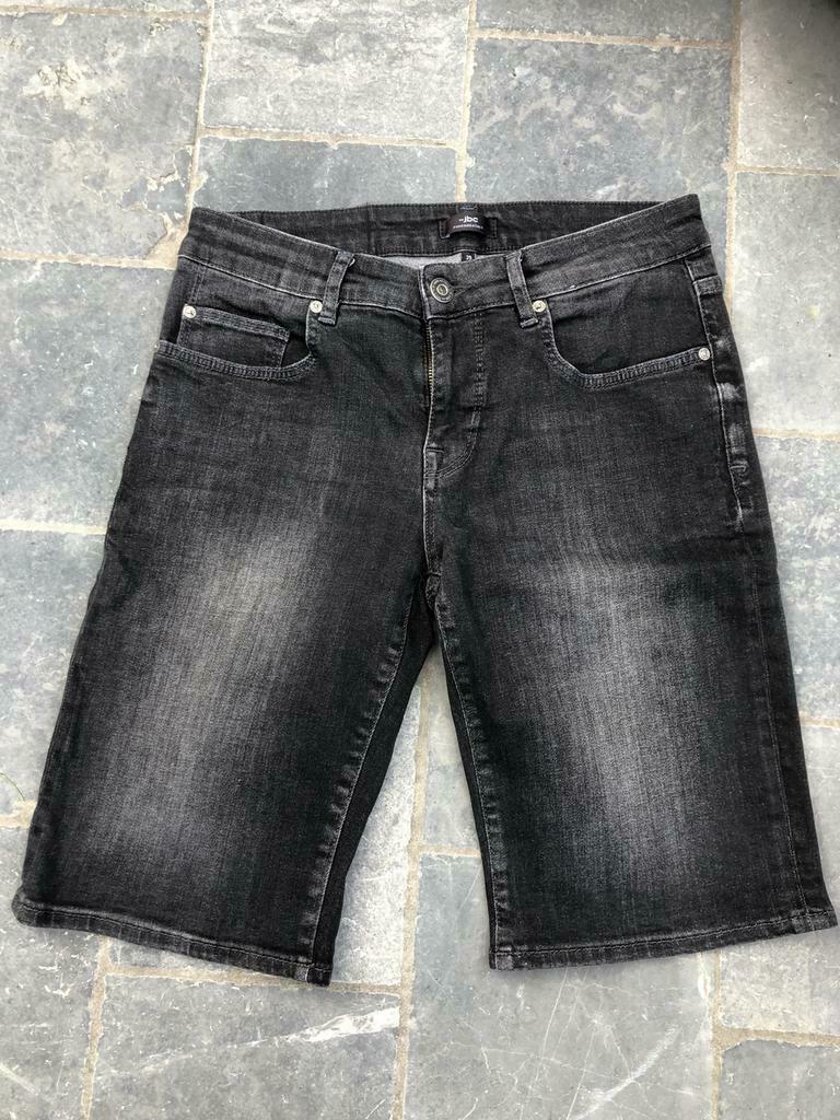 Short JBC jeans zwart maat 29, Kleding | Heren, Ophalen of Verzenden, Zwart, Overige jeansmaten
