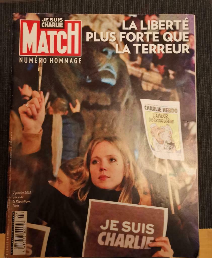 JE SUIS CHARLIE 2015 Paris Match NO hommage, Livres, Enlèvement ou Envoi, Utilisé