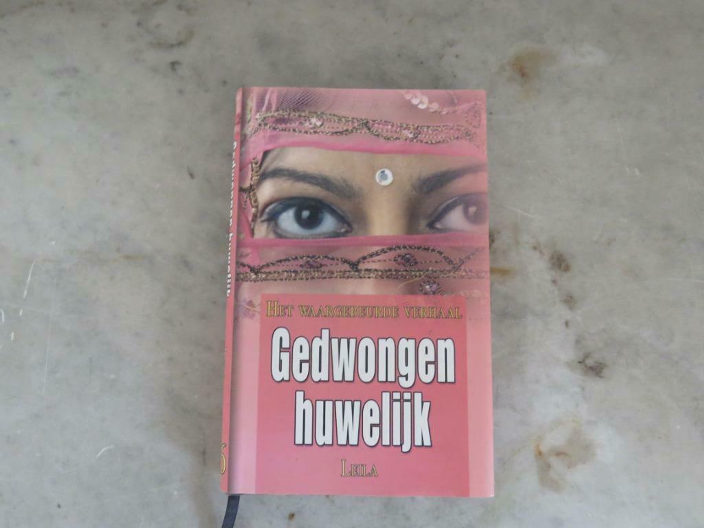 Gedwongen Huwelijk Leila, Boeken, Biografieën, Ophalen of Verzenden, Zo goed als nieuw