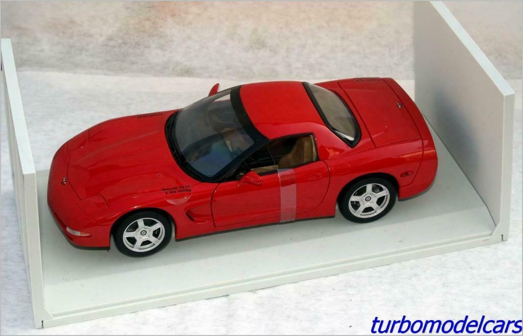 Chevrolet Corvette 1/18 UT Models, Hobby & Loisirs créatifs, Voitures miniatures | 1:18, Enlèvement ou Envoi, Comme neuf, Voiture