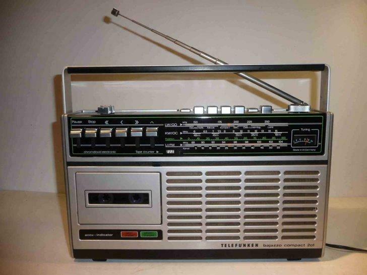 magnifique radio K7 portative TELEFUNKEN Compact Bajazzo 201, TV, Hi-fi & Vidéo, Tuners, Utilisé, Enlèvement ou Envoi