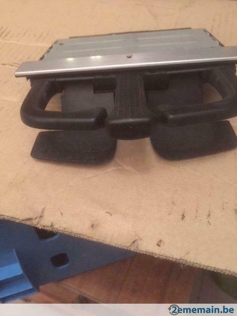 support gobelets voiture, Autos, Autos Autre, Achat, Euro 6, 0 kW, Autre carrosserie