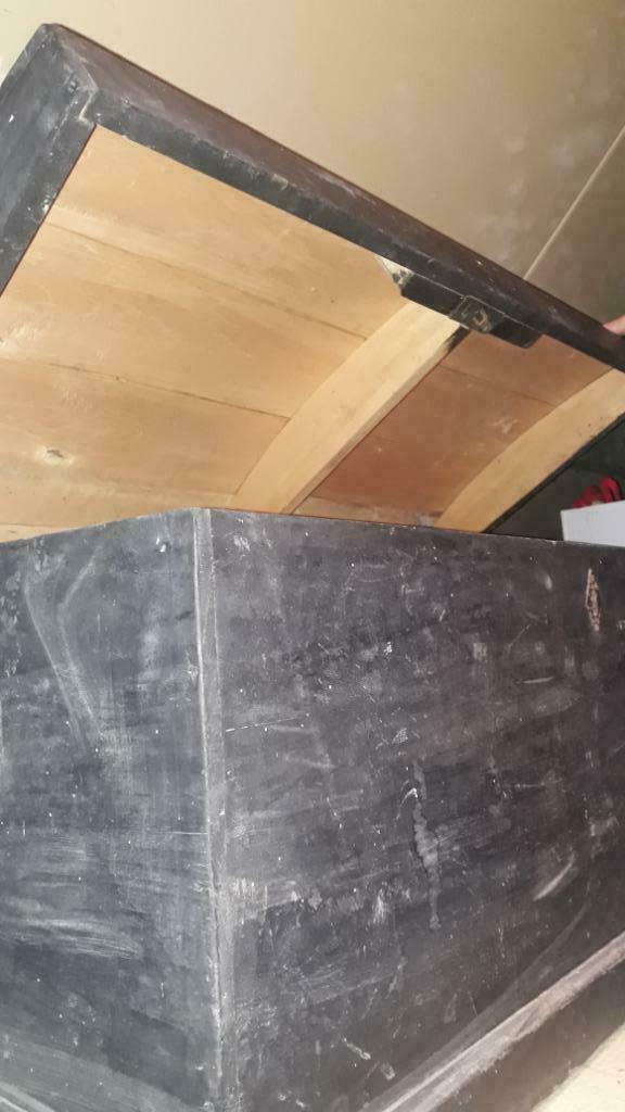 Coffre, Maison & Meubles, 100 à 150 cm, Enlèvement, Utilisé, 50 à 75 cm