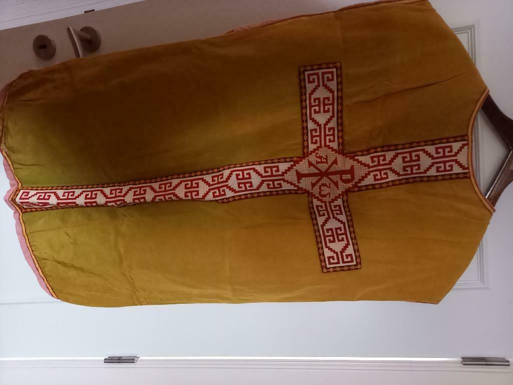 kazuifel-priester, Antiek en Kunst, Ophalen of Verzenden