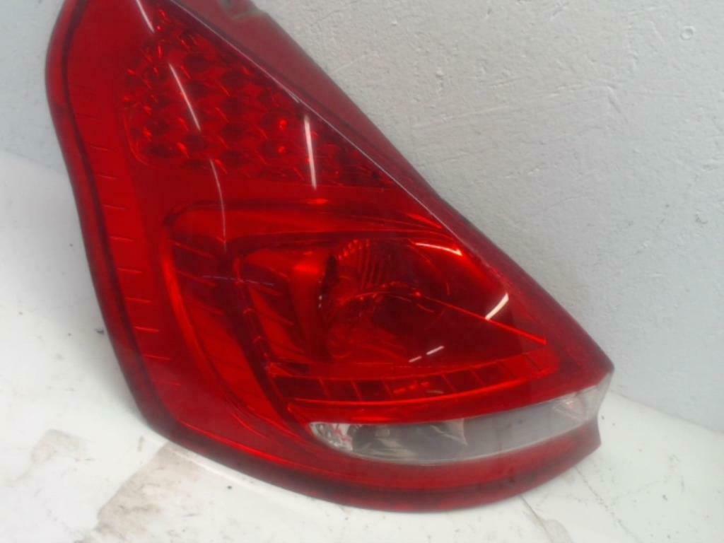 feu arriere gauche   ford fiesta 6, Enlèvement, Utilisé, Ford