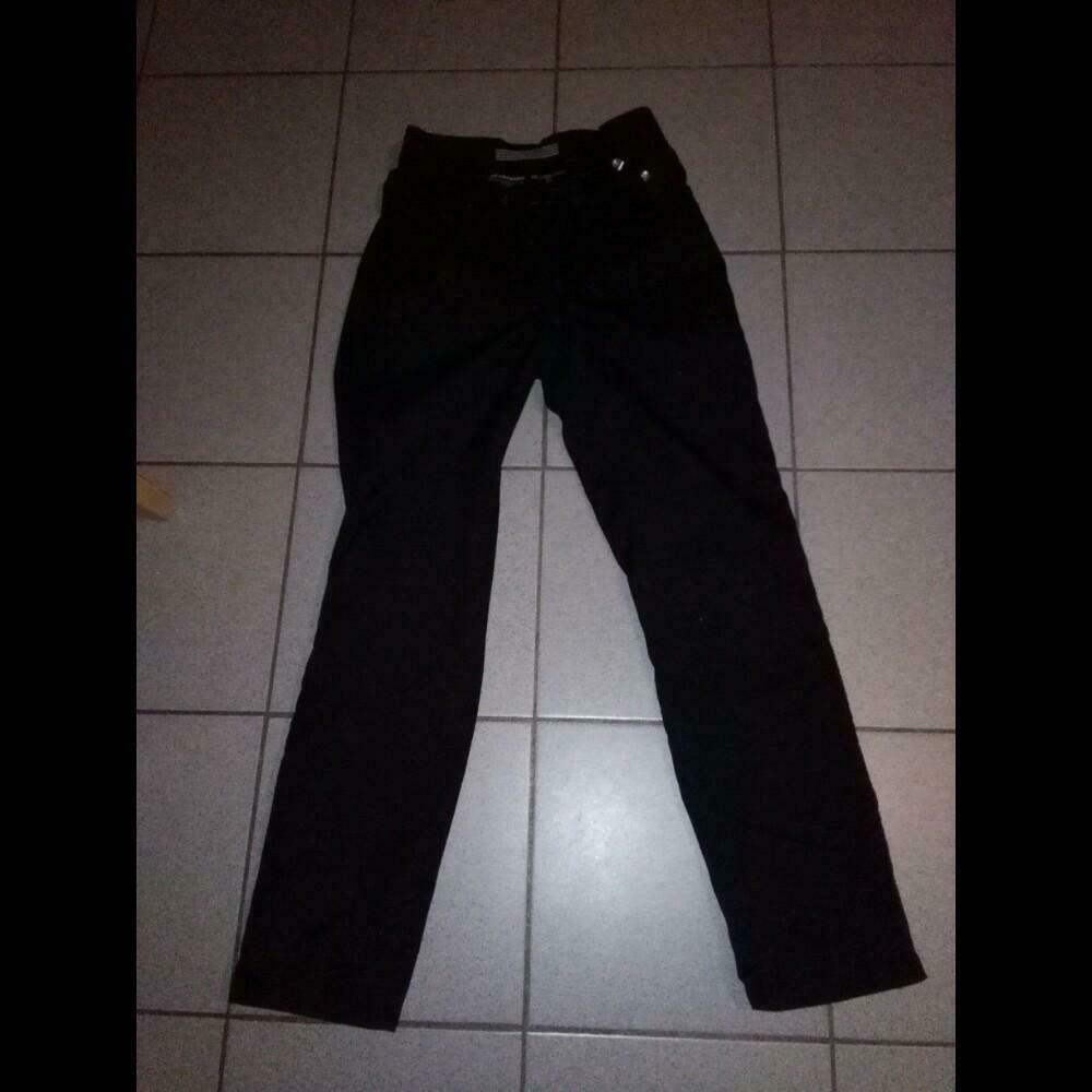 Zomer motorbroek, Ophalen