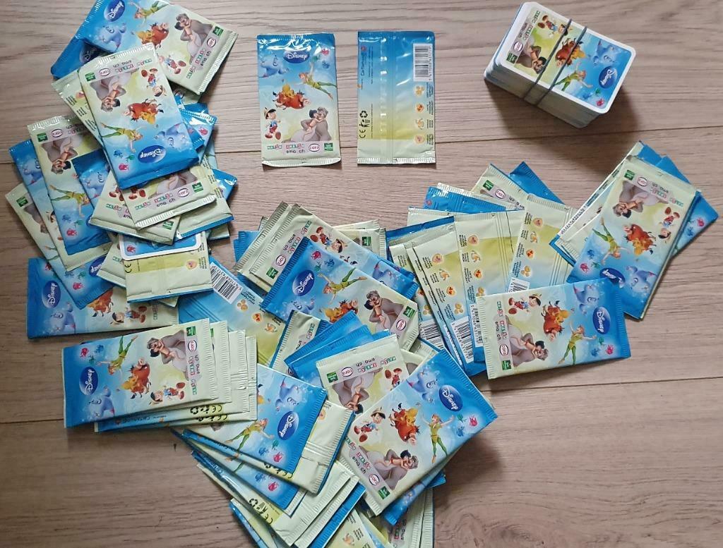 Lot de 75 pochettes Disney Cora Match, Collections, Actions de supermarché, Autres supermarchés, Enlèvement ou Envoi