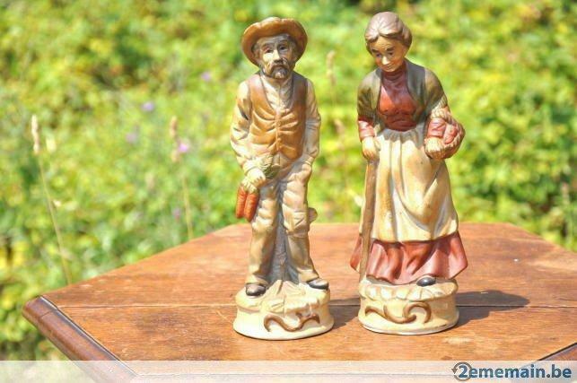 couple statue en biscuit jardinier