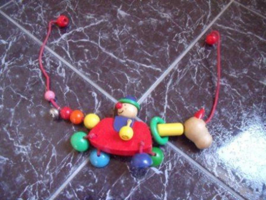 (speelgoed)hanger voor buggy / maxicosi hout HABA, Kinderen en Baby's, Ophalen of Verzenden, Zo goed als nieuw, Ontdekken, Met geluid