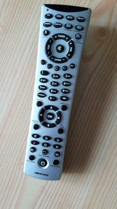 Afstandsbediening PC  MEDION RF remote control p/n 20018071, Ophalen of Verzenden, Gebruikt