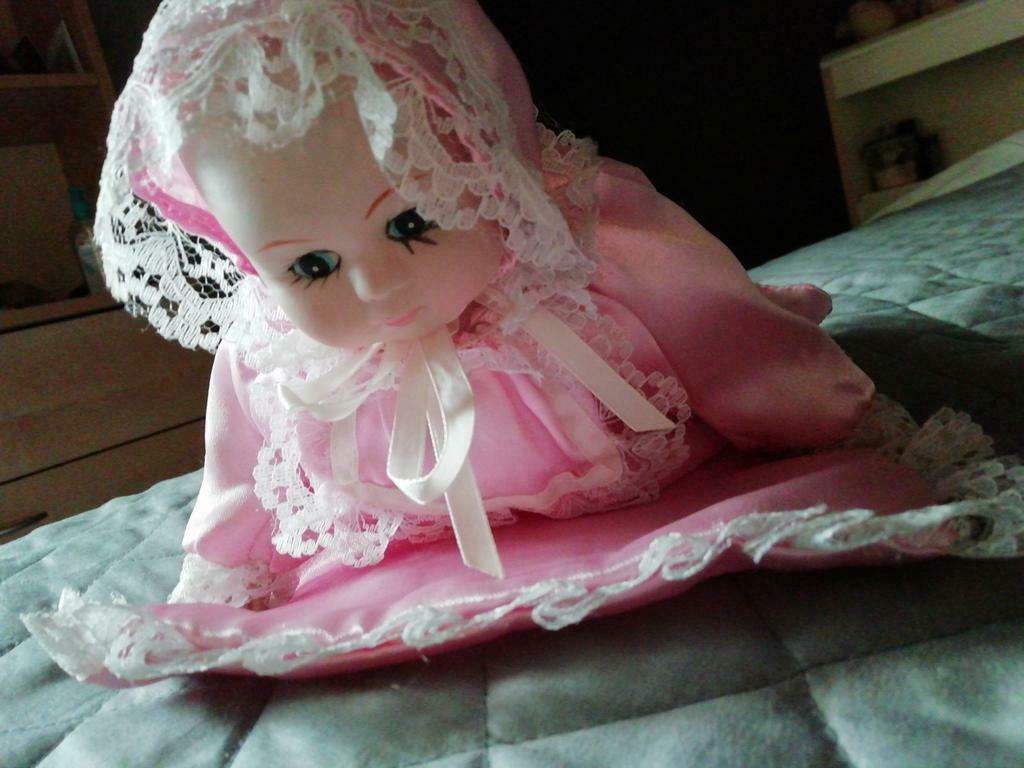 Poupée bébé en porcelaine, Enlèvement ou Envoi