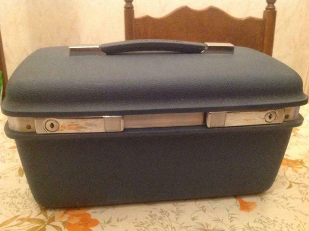 Beauty-case, Bijoux, Sacs & Beauté, Boîtes de maquillage & Beauty case, Avec serrure, Enlèvement, Utilisé, Rigide