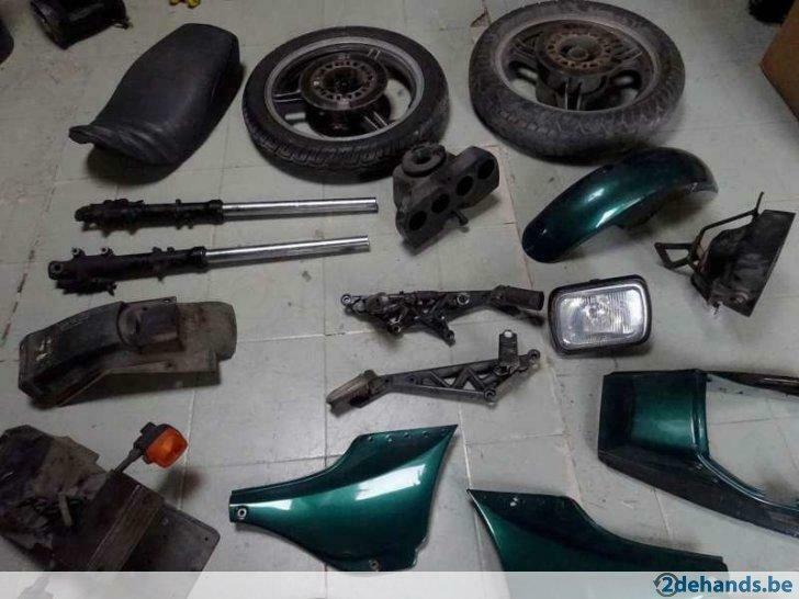 onderdelen kawasaki gpz 750 van '82-'85, Motos, Utilisé