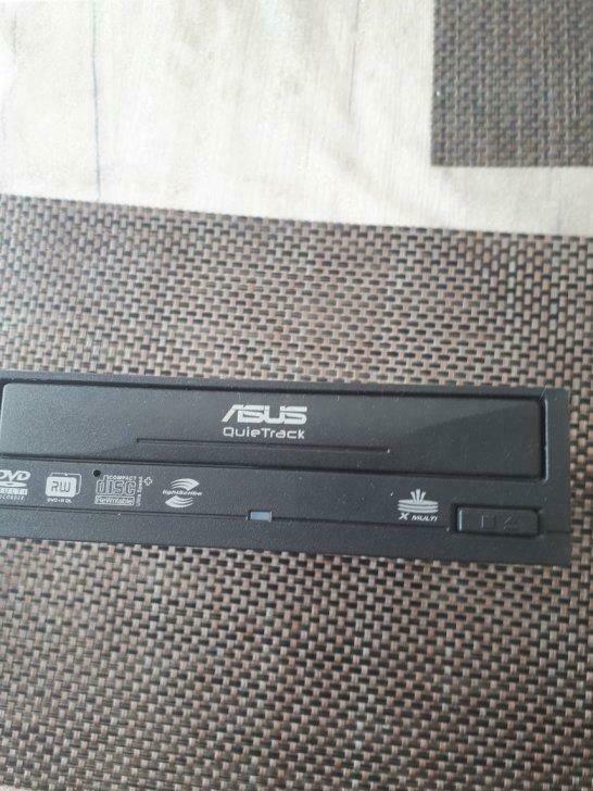 DVD  Pc tour Asus, Gebruikt