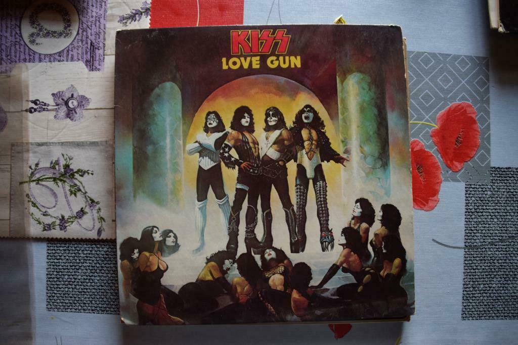 LP Kiss - Love gun, CD & DVD, Vinyles | Hardrock & Metal, Enlèvement ou Envoi, Utilisé