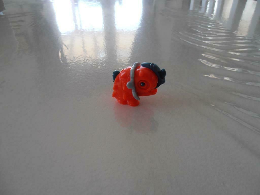 Figurine "Caméléon – K04 n 27" – KINDER/FERRERO (2003), Enlèvement ou Envoi, Utilisé, Numéros K