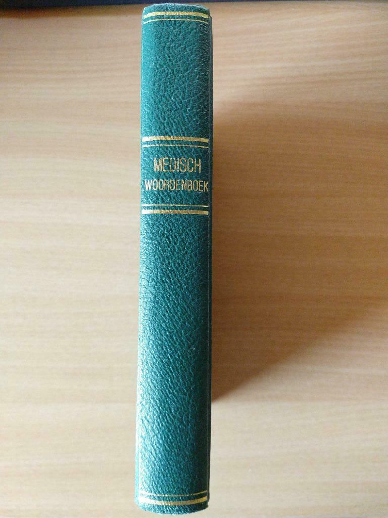 Medisch woordenboek, Boeken, Studieboeken en Cursussen, Ophalen of Verzenden, Zo goed als nieuw
