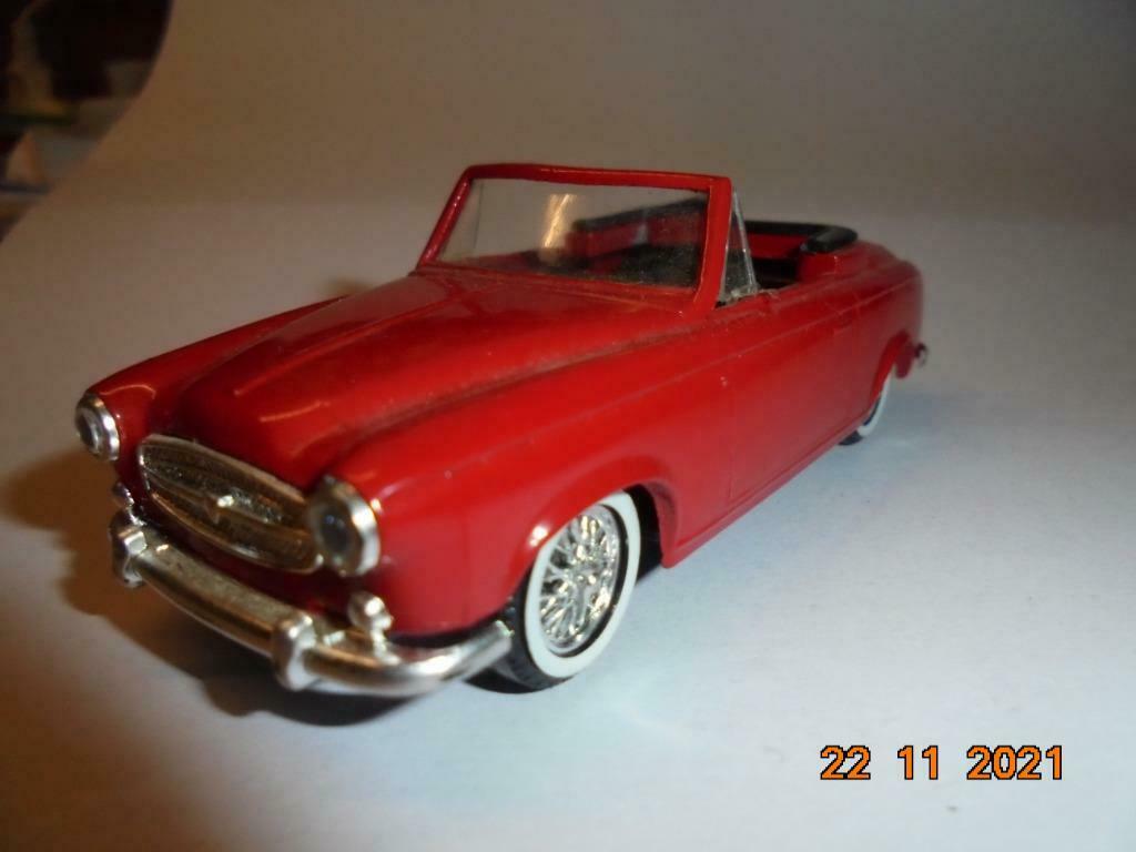 PEUGEOT 403 CABRIOLET SOLIDO, Enlèvement ou Envoi, Comme neuf, Voiture, Solido