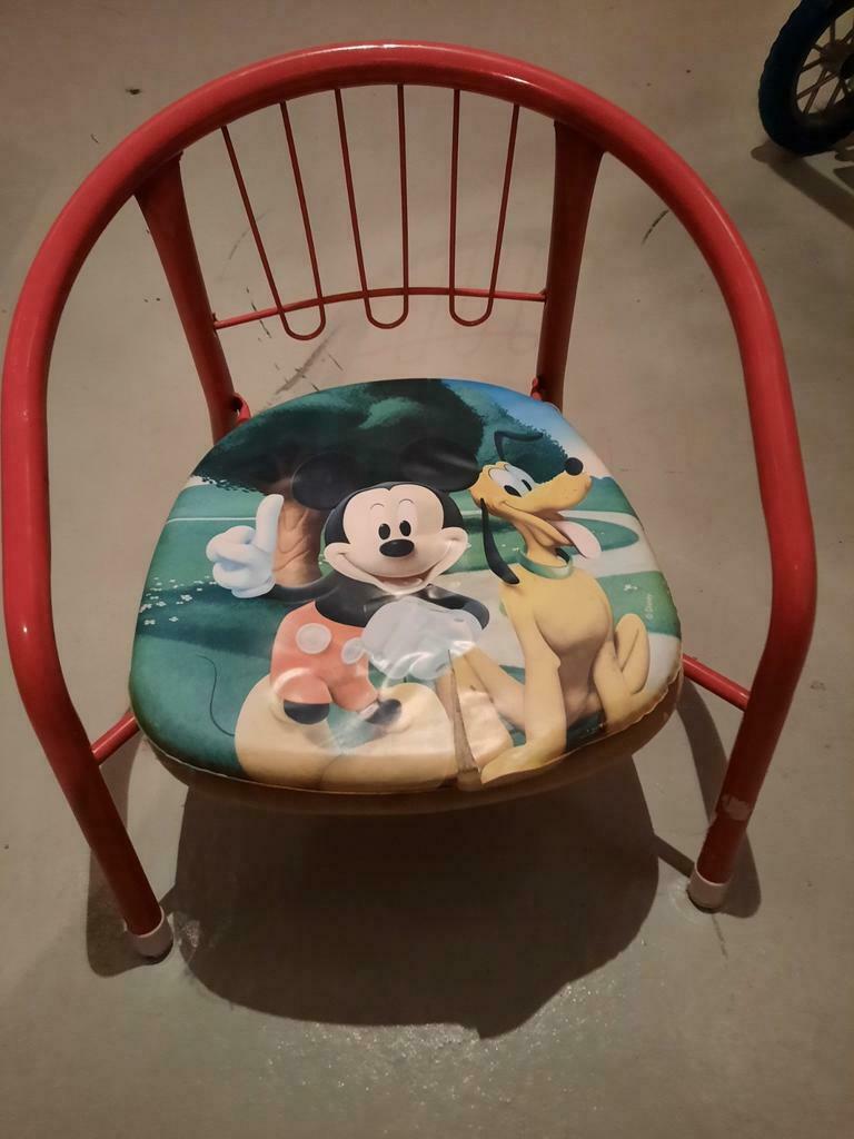 Peuterstoeltje. Gerepareerd wel stevig en leuk. VOOR 1 EURO!, Ophalen of Verzenden, Gebruikt