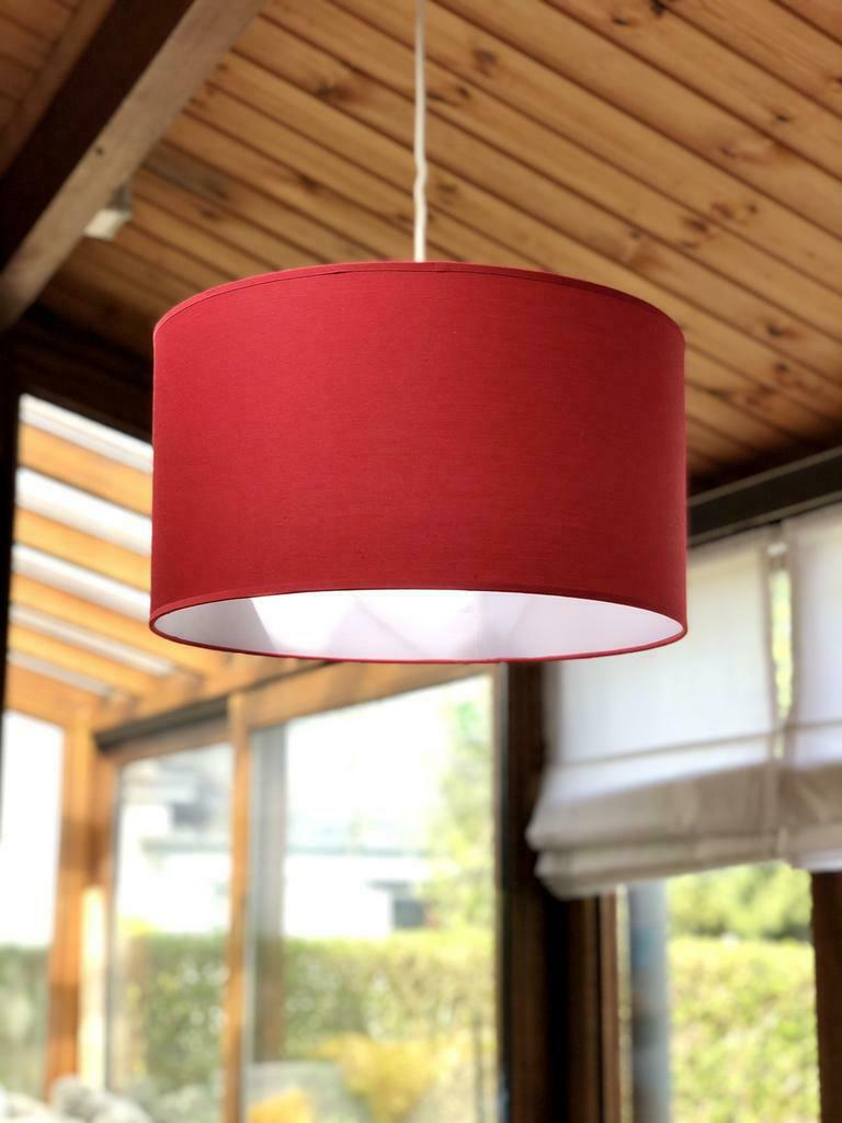 Lampe lumière abat jour rouge blanc Deco design 40cm, Maison & Meubles, Lampes | Abat-jour, Moins de 25 cm, Rouge, Design, Rond