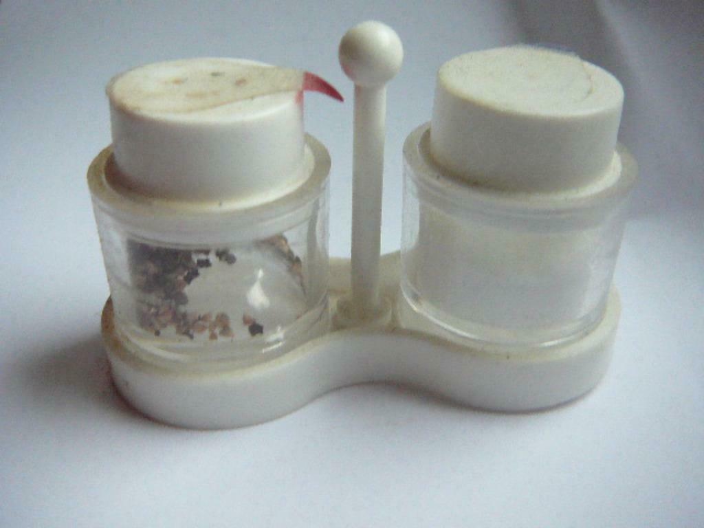 mini avion salière et poivrière, Collections, Envoi, Utilisé, Autres types