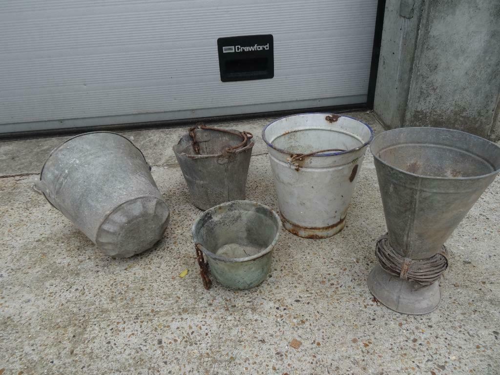 lot des 5 anciens seaux en zinc, cuivre et émaillé, Jardin & Terrasse, Enlèvement, Utilisé