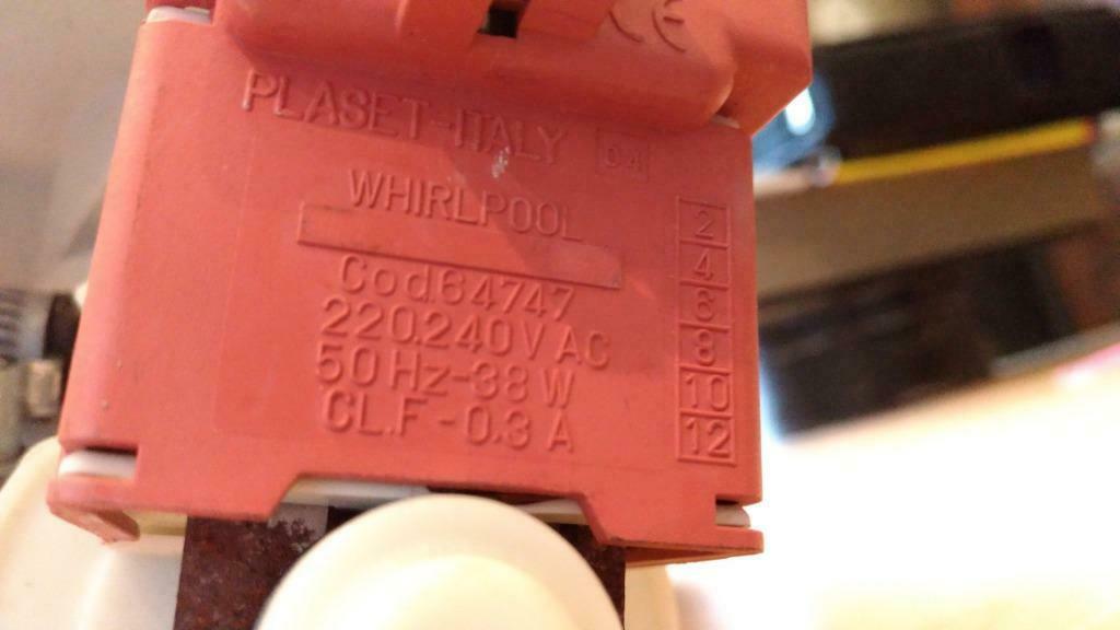 pompe à eau lave-vaisselle whirlpool bauknecht 64747, Ophalen, Gebruikt