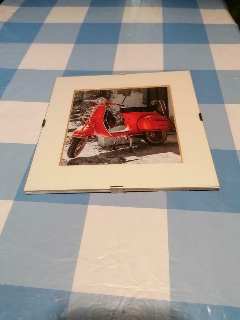 Cadre Vespa 🛵, Maison & Meubles, Enlèvement ou Envoi, Comme neuf, Autres matériaux