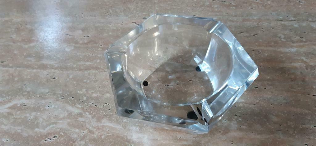 Val St -Lambert asbak, Ophalen, Gebruikt