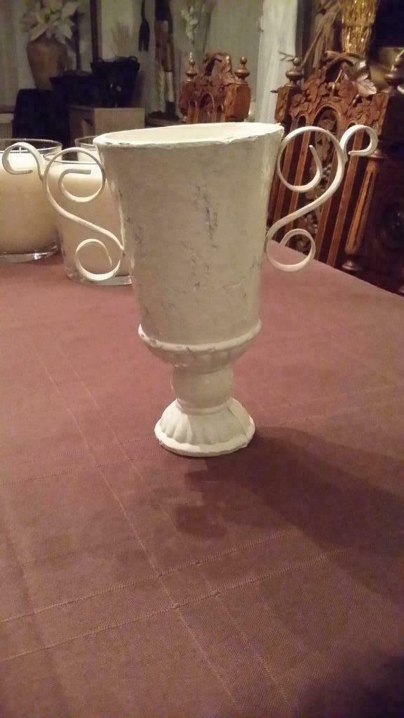 Zware gietijzeren metalen vaas, Ophalen of Verzenden, Nieuw, Wit