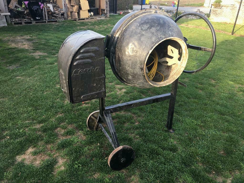 Betonmolen LESCHA 220V te huur. Bétonnière 220V à louer., Doe-het-zelf en Bouw, Betonmolens, Gebruikt