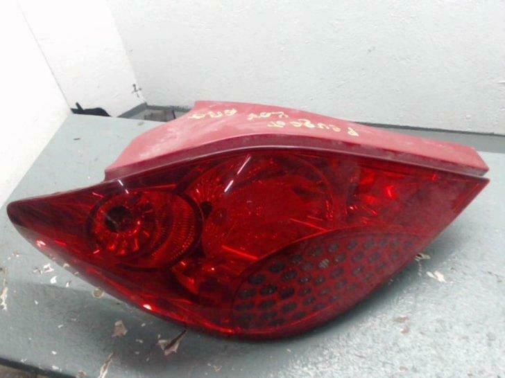 Feu arrière principal gauche Peugeot 207  2006-2007, Enlèvement ou Envoi, Utilisé, Peugeot