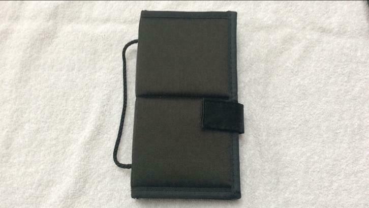 Nouveau. 2 étuis pour ranger le maquillage. Idée cadeau ?, Enlèvement ou Envoi, Neuf, Noir