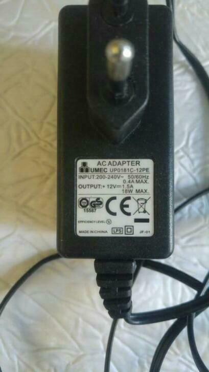 Chargeur Lader Adapter 12v 1.5A 18W max UMEC UPO181C-12PE, Informatique & Logiciels, Enlèvement ou Envoi, Comme neuf