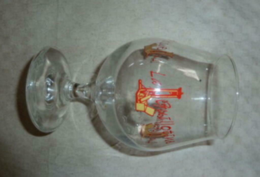 #D bier glas LA GUILLOTINE Brouwerij Huyghe - Melle, Verzamelen, Ophalen of Verzenden, Nieuw, Bierglas