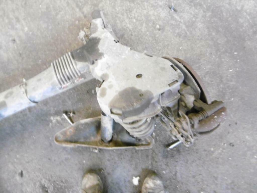 train arriere complet  disque abs CITROEN BERLINGO II  (B9), Autos : Pièces & Accessoires, Enlèvement ou Envoi, Utilisé