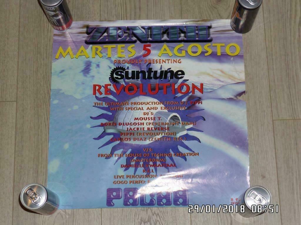 Poster Revolution @ Pacha Discothèque, Collections, Enlèvement ou Envoi, Utilisé, Carré, Musique