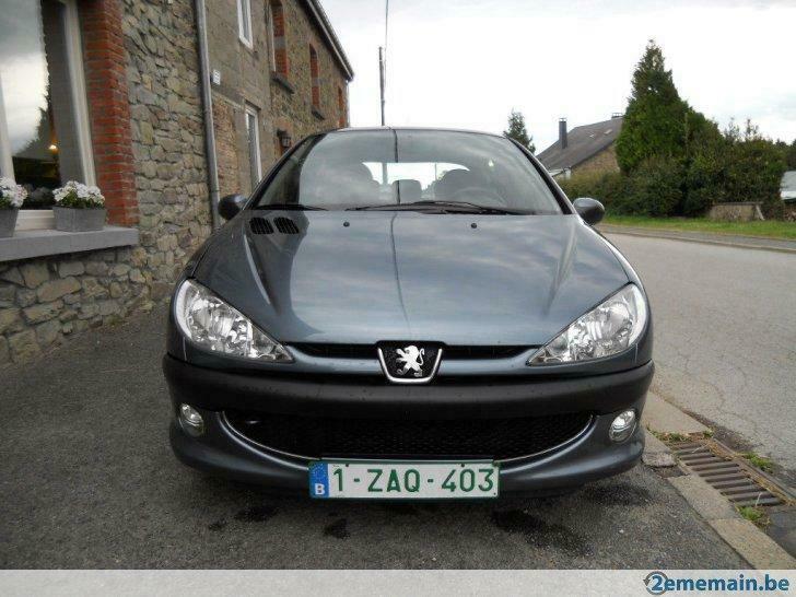 Peugeot 206 1.4 HDI 1 prop carnet ///révision complète///, Autos, Alarme, Argent ou Gris, Achat, 69 ch