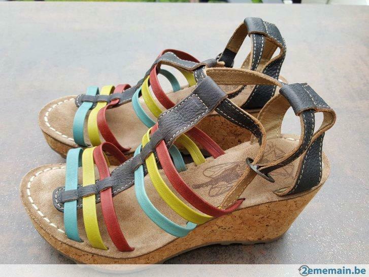 Chaussures sandales FLY avec talon en Liège - pointure 38, Ophalen, Nieuw, Pumps