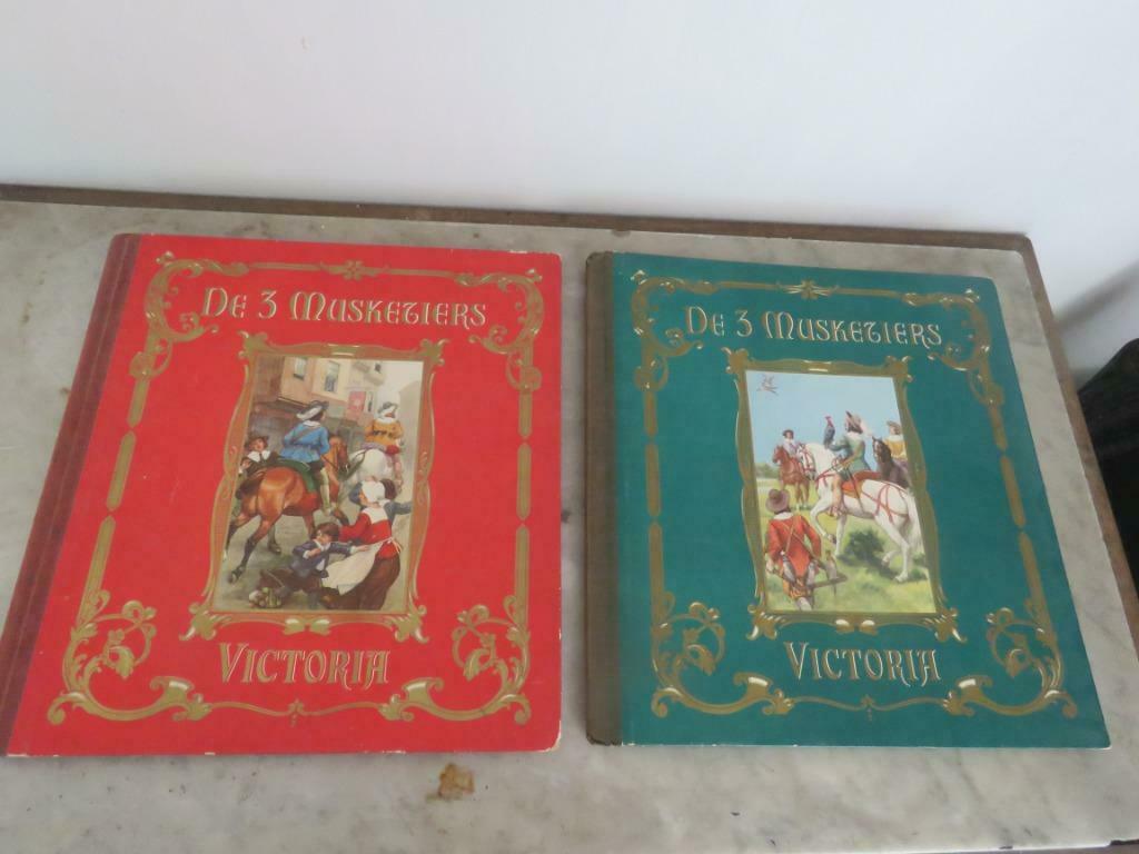 De Drie Musketiers Victoria deel 1 en 2, Boeken, Prentenboeken en Plaatjesalbums, Ophalen of Verzenden, Gelezen, Plaatjesalbum