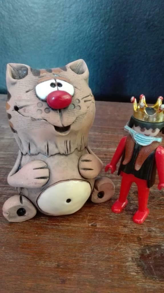 111) Mooi, grappig beeldje keramiek (breekbaar), Antiquités & Art, Art | Sculptures & Bois, Enlèvement ou Envoi