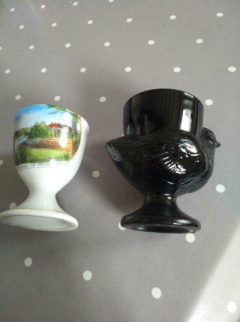 Coquetier poule noire/ coquetier souvenir de Hanovre, Collections, Collections Autre, Comme neuf, Enlèvement ou Envoi